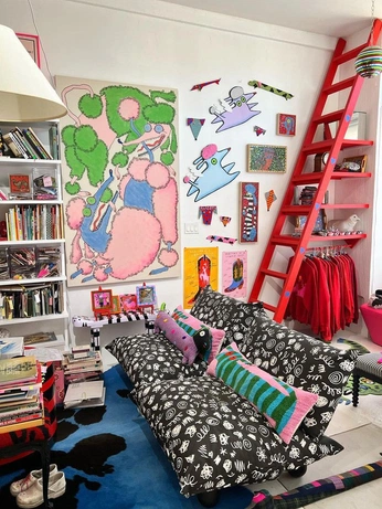 A cover of "ie" cluster. The owner is panikadak. The cluster consists of 13 elements.