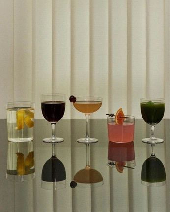 A cover of "Cocktails" cluster. The owner is tayloralber. The cluster consists of 9 elements.