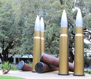 A cover of "Memorials" cluster. The owner is destinationone. The cluster consists of 100 elements.