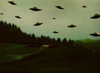 A cover of "Otherworldly" cluster. The owner is momyewest. The cluster consists of 6 elements.