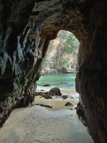 A cover of "mine" cluster. The owner is angelafb. The cluster consists of 2 elements.