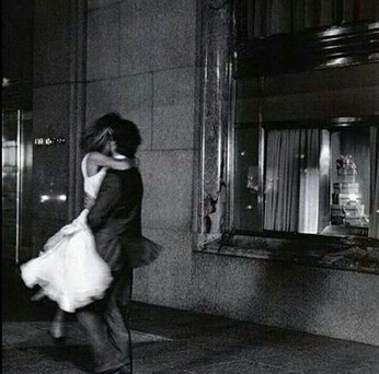 A cover of "Night we met" cluster. The owner is cheyblackmore. The cluster consists of 1 element.