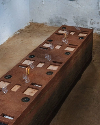 A cover of "DINNER EVENT" cluster. The owner is po.line. The cluster consists of 10 elements.