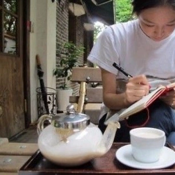 A cover of "its the 20 baby" cluster. The owner is idk0020505. The cluster consists of 393 elements.