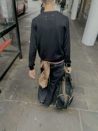 A cover of "andosgfion" cluster. The owner is andrewdniese. The cluster consists of 2 elements.