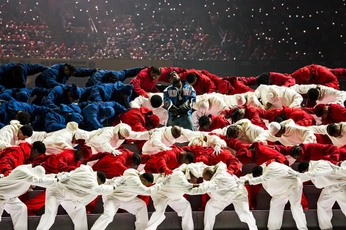 A cover of "kenny" cluster. The owner is eeemcs. The cluster consists of 7 elements.