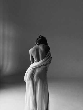 A cover of "Studio" cluster. The owner is imakemarta. The cluster consists of 8 elements.