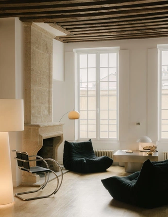 A cover of "Home" cluster. The owner is caseywoo. The cluster consists of 1 element.