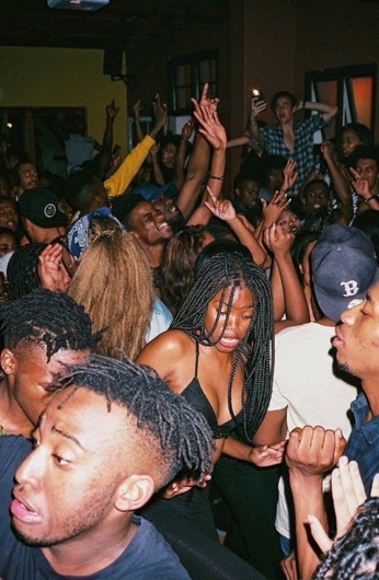 A cover of "high energy" cluster. The owner is apdwhatitdo. The cluster consists of 7 elements.