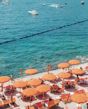 A cover of "Helen 2" cluster. The owner is tamiry. The cluster consists of 5 elements.