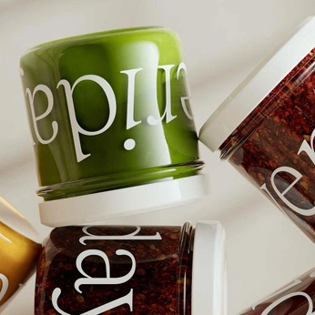 A cover of "Future Projects" cluster. The owner is juperberry42. The cluster consists of 32 elements.