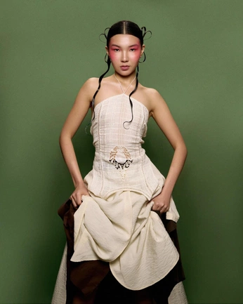 A cover of "cfe pre show" cluster. The owner is annietrompeter. The cluster consists of 18 elements.