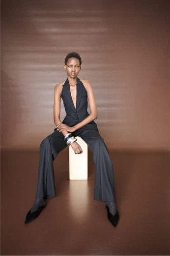 A cover of "W FASHION" cluster. The owner is ingridnyc. The cluster consists of 59 elements.