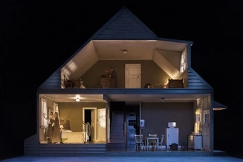 A cover of "Death Of A Salesman Set" cluster. The owner is bestduck. The cluster consists of 5 elements.