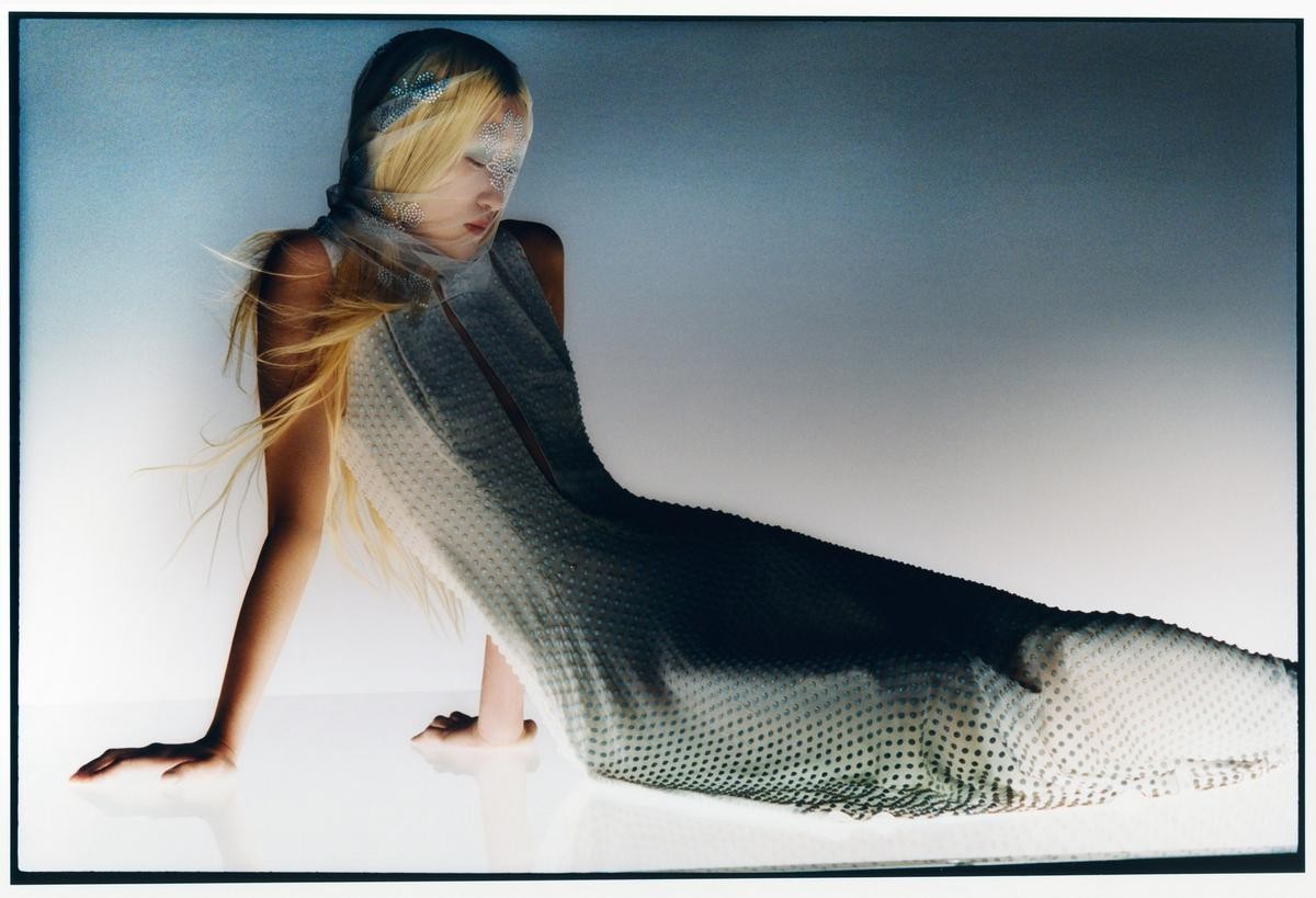 An image added by hannnahks on Feb 21, 2025. May present: girl, tomorrow is another day.