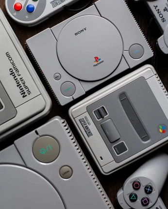 A cover of "tech" cluster. The owner is fangtastick. The cluster consists of 21 elements.