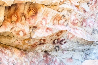 A cover of "Archäologie Tattoo" cluster. The owner is toni.makkaroni. The cluster consists of 4 elements.