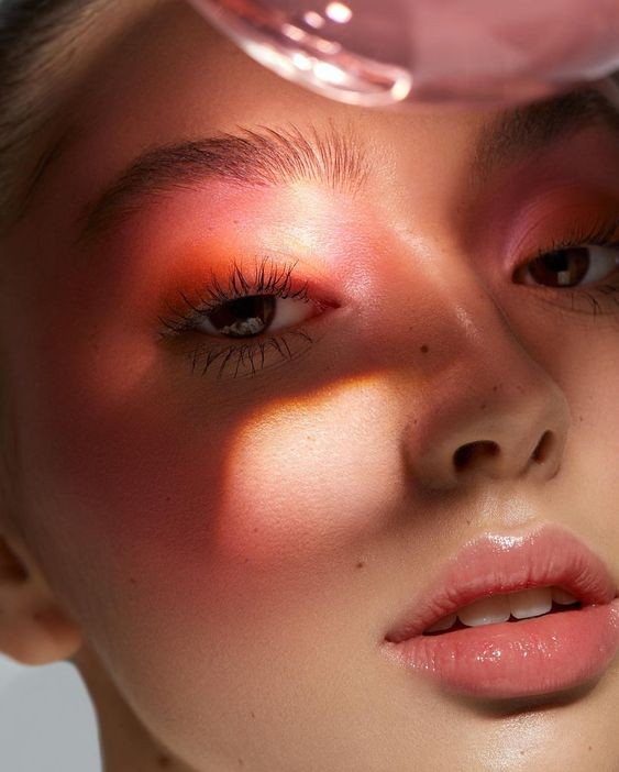 Book mannequin, portrait éditorial