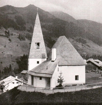 A cover of "Κελυφος" cluster. The owner is katreenkos. The cluster consists of 22 elements.