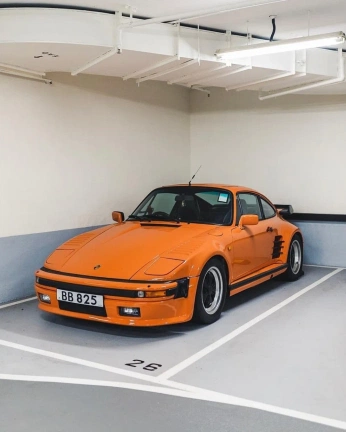 A cover of "DREAM CARS" cluster. The owner is alexmal. The cluster consists of 2 elements.