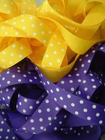 A cover of "contr amarelo/violeta" cluster. The owner is isagarcia. The cluster consists of 33 elements.