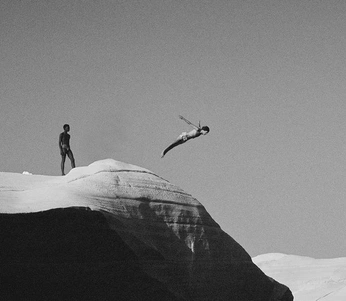 A cover of "." cluster. The owner is mariemamontov. The cluster consists of 1 element.