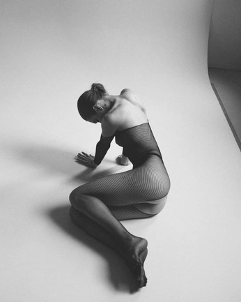 A cover of "Julianna" cluster. The owner is ashleywalia. The cluster consists of 29 elements.