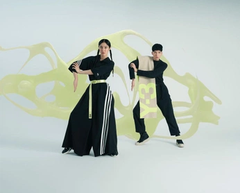 A cover of "photography" cluster. The owner is sarah2castro. The cluster consists of 5 elements.