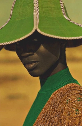 A cover of "references" cluster. The owner is ispyfan. The cluster consists of 10 elements.