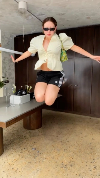 A cover of "TALK" cluster. The owner is icdesign. The cluster consists of 41 elements.