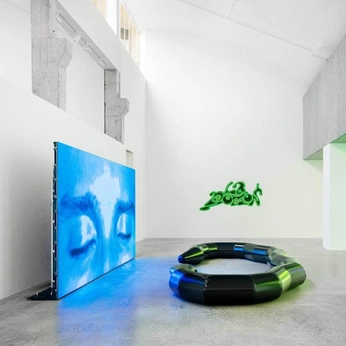 A cover of "spatial slayage" cluster. The owner is jonwarner. The cluster consists of 17 elements.