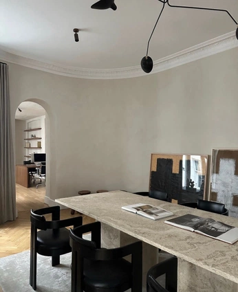 A cover of "[ O F F I C E ]" cluster. The owner is reverielumia. The cluster consists of 7 elements.