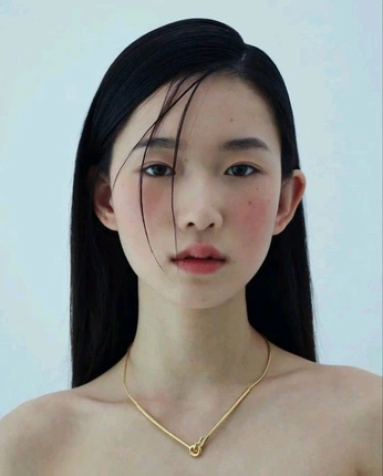 A cover of "AI Fake Model" cluster. The owner is mavsc. The cluster consists of 16 elements.