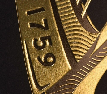 A cover of "Golden ticket" cluster. The owner is nafiniang. The cluster consists of 2 elements.