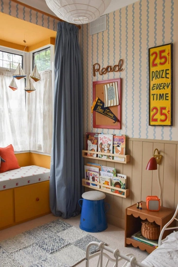 A cover of "Little humans" cluster. The owner is alexpriest. The cluster consists of 4 elements.