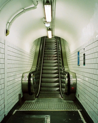 A cover of "Escalators" cluster. The owner is ikatees. The cluster consists of 1 element.