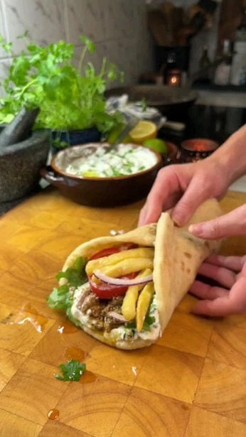 A cover of "Recipees" cluster. The owner is njrmdesign. The cluster consists of 13 elements.