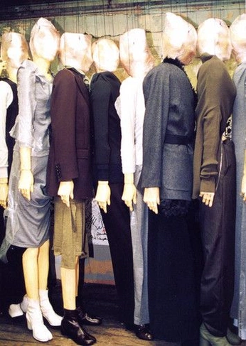 A cover of "marques almeida backstag" cluster. The owner is tiagomlopes. The cluster consists of 5 elements.