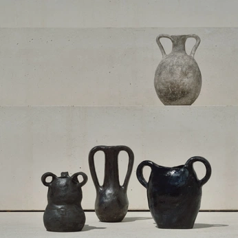 A cover of "Castanho Studio•Ceramics" cluster. The owner is anacastanho. The cluster description is "First photos by Ly Takai — @lytakai__ and @__thesimplestudio IG.". The cluster consists of 31 elements.