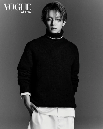 A cover of "Lee Heeseung" cluster. The owner is emisue. The cluster consists of 1 element.