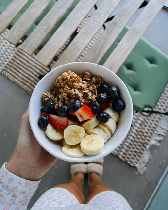 A cover of "PFOW" cluster. The owner is subha1911. The cluster consists of 27 elements.