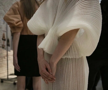 A cover of "Fashion" cluster. The owner is bellevans. The cluster consists of 92 elements.