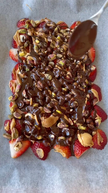 A cover of "food" cluster. The owner is corpseprize. The cluster consists of 5 elements.