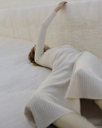 A cover of "as roupas" cluster. The owner is oioioio. The cluster consists of 18 elements.