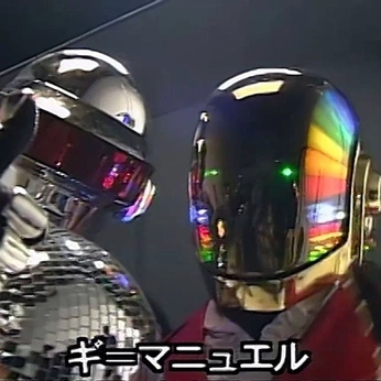 A cover of "HI-FI / WI-FI" cluster. The owner is cornellsurf. The cluster consists of 11 elements.