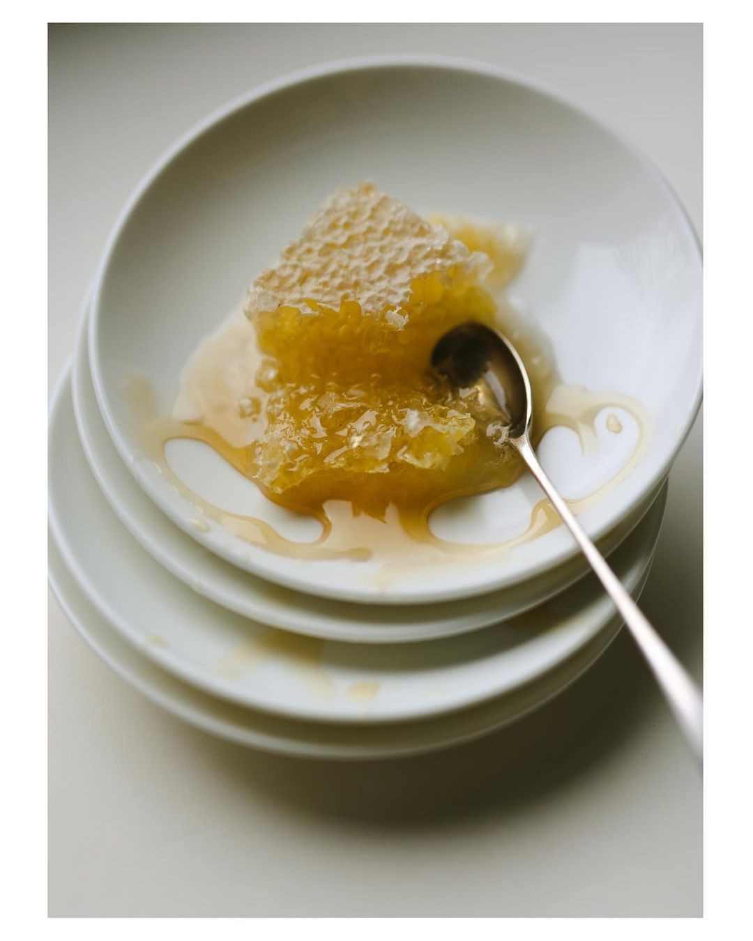 Honeycomb, featured in promotional material for Natural Honey TM 'Apivita'.
