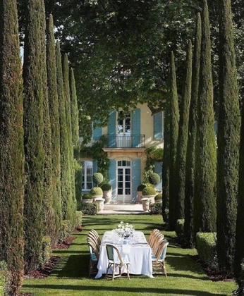 A cover of "PA art direction" cluster. The owner is mythos. The cluster consists of 9 elements.