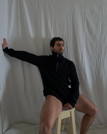 A cover of "постановка сидит" cluster. The owner is mamadame. The cluster consists of 4 elements.