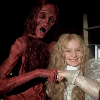 A cover of ":P" cluster. The owner is fleshmaiden. The cluster consists of 17 elements.