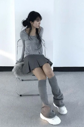 A cover of "fish" cluster. The owner is meezyy. The cluster consists of 33 elements.